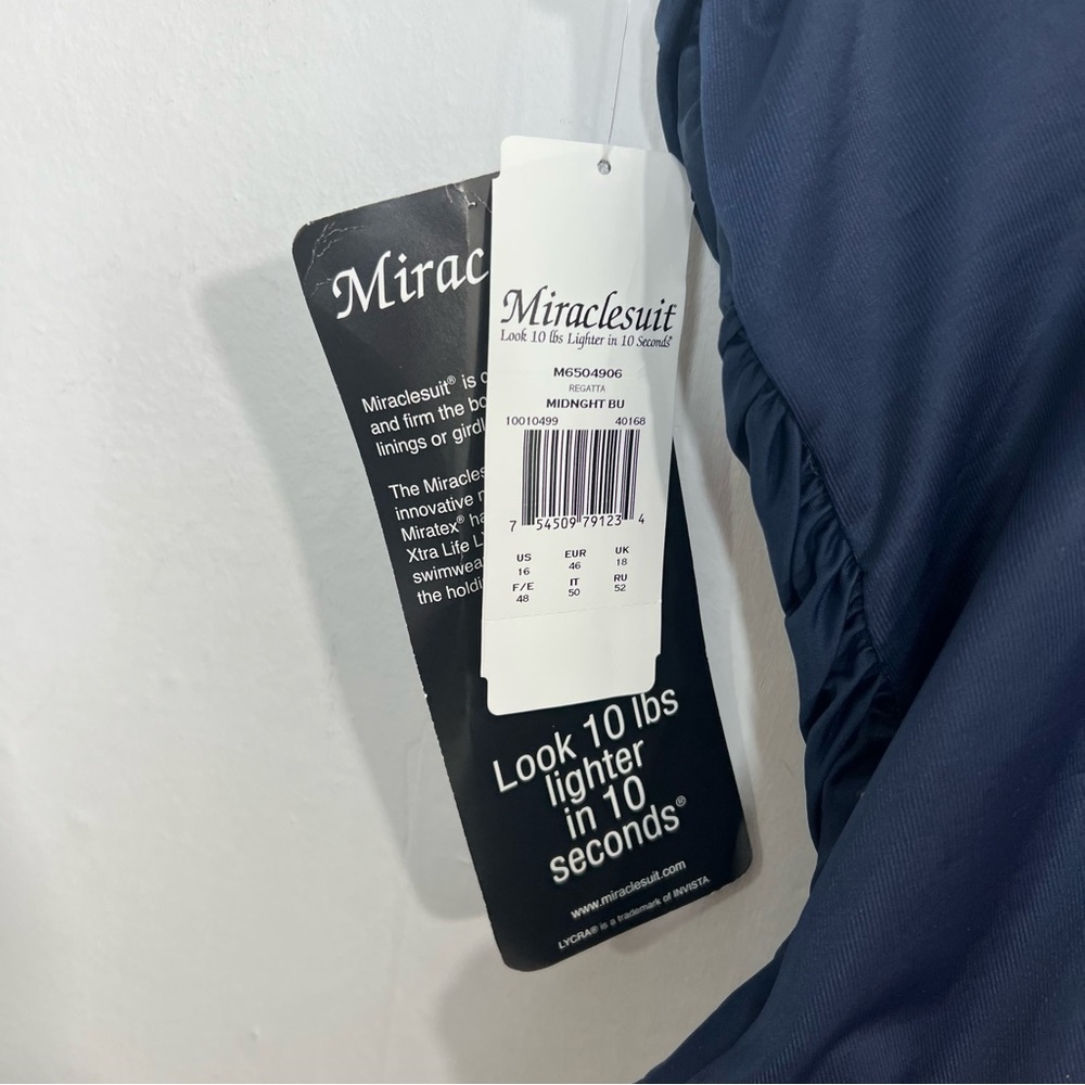 NWT Miraclesuit Regatta Navy Blue One Piece Slimming Swimsuit Size 16 - Picture 7 of 12